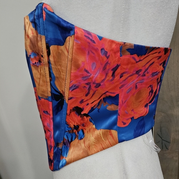 FASHION NOVA Satin Callin' For You Floral Corset Top - Blue/combo. S NWT - Picture 9 of 13